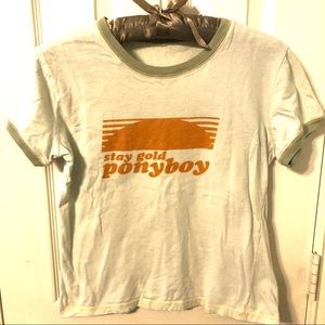 Outsiders “Stay gold Ponyboy” Tee. Juniors small